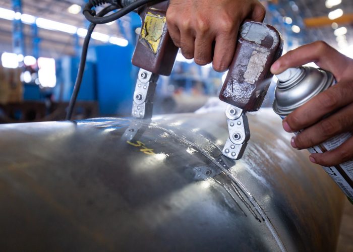 Magnetic Particle Testing (MT)